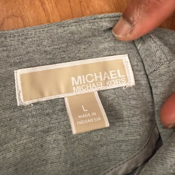 Michael Kors Short Sleeve Dress Shirt - Picture 2 of 4